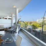Higueron West By Gms شقة