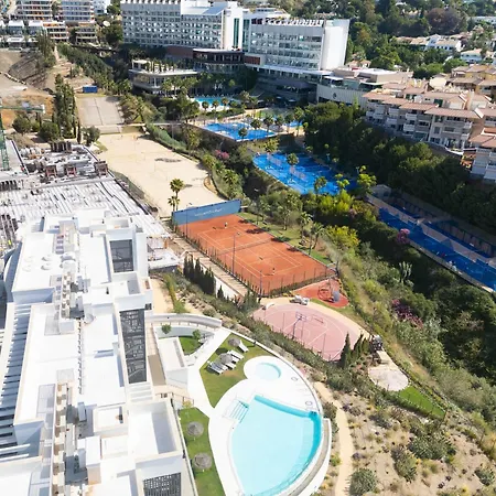 Higueron West By Gms 아파트 푸엔히롤라