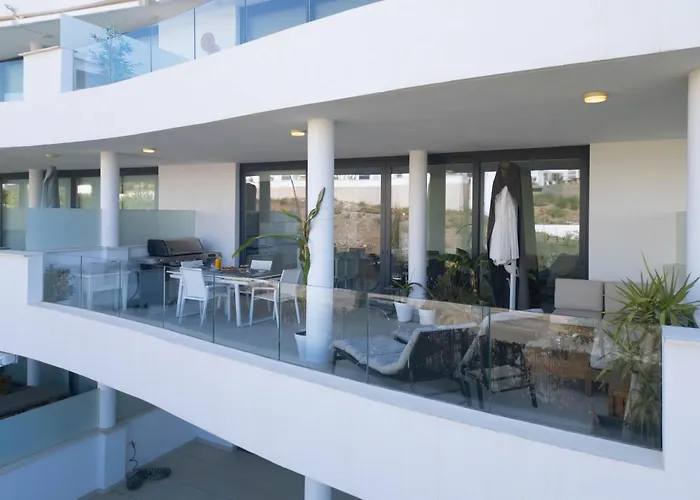 Higueron West By Gms アパート フエンヒロラ