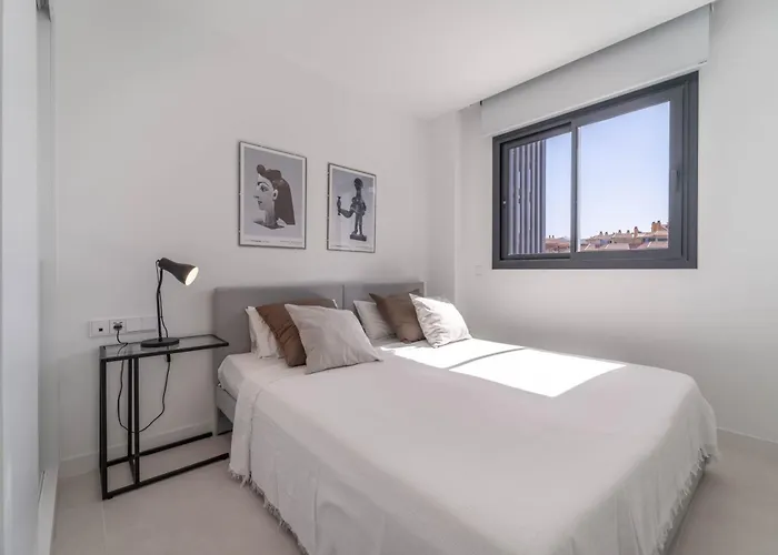 Апартаменти Higueron West By Gms